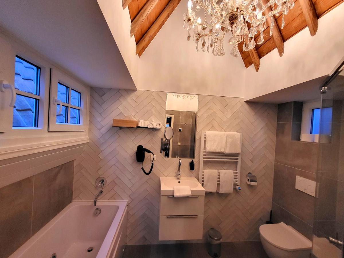 Boutique Hotel Huys Van Leyden Экстерьер фото